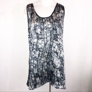 West Kei satin feel racer back tunic Sz L